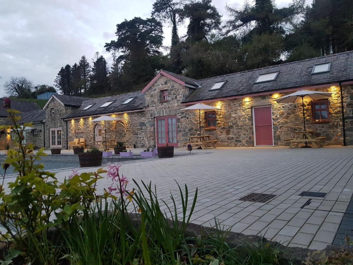 Cobbles Cottage - 2 Bedroom Stone Built Cottage Ballynahinch Exteriör bild